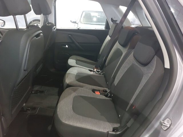 Inside C4 Picasso Diesel  Gris