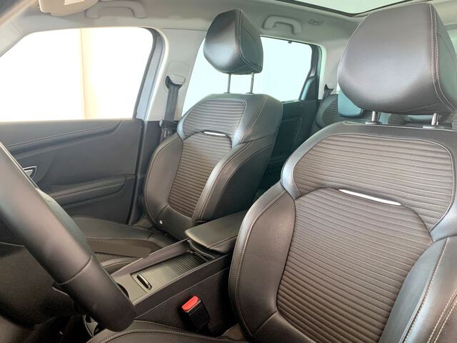 Inside Grand Scénic Diesel  Gris Casiopea