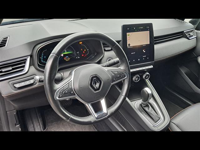 RENAULT Clio 02465119_VO38013041