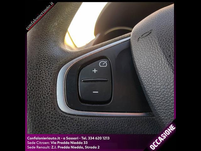 RENAULT Clio 00009325_VO38013165
