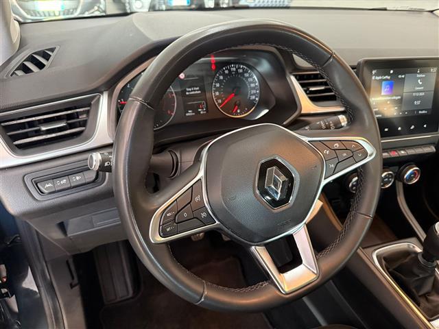 RENAULT Captur 00015358_VO38023184