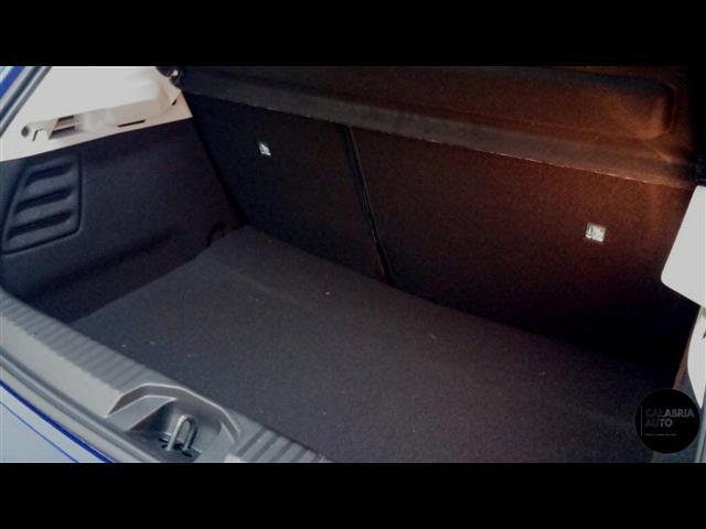 RENAULT Clio V 2019 00006117_VO38033579