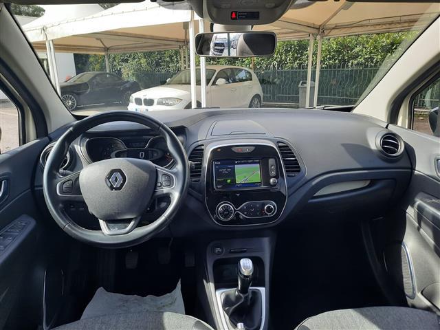 RENAULT Captur I 2017 02638972_VO38043366