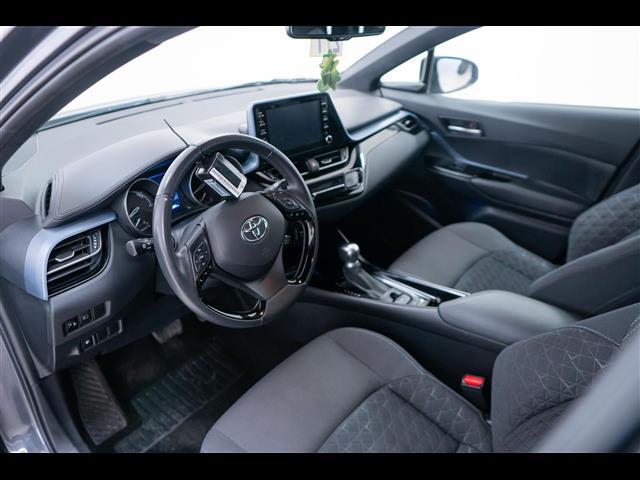 TOYOTA C HR I 2020 40001935_VO38053400