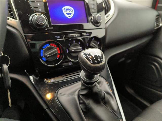 LANCIA Ypsilon 00973131_VO38023732