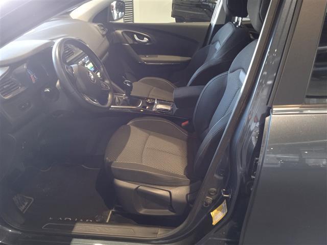RENAULT Kadjar 04825406_VO38013042