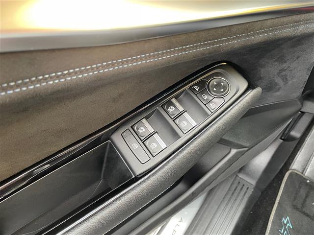 RENAULT Austral 03442667_VO38013139