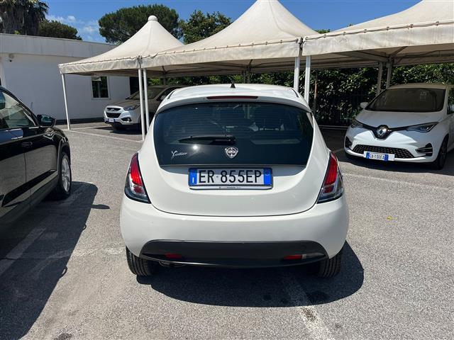 LANCIA Ypsilon 02641522_VO38043366