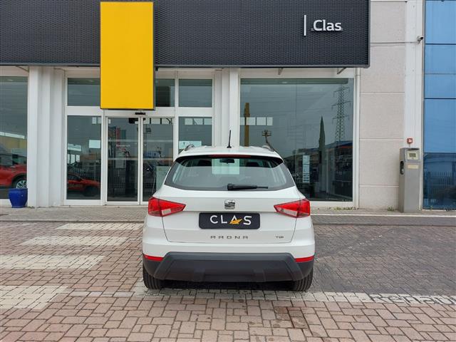 SEAT Arona 2017 05478579_VO38013080