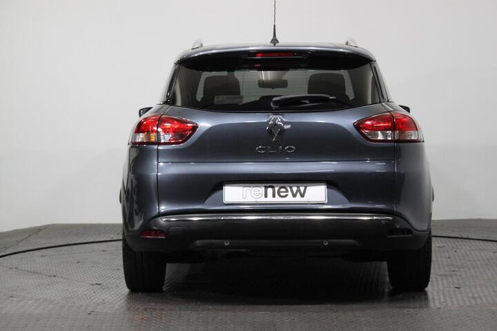 Outside Clio Sport Tourer  Gris Titanium