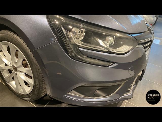 RENAULT Megane 00006253_VO38033579