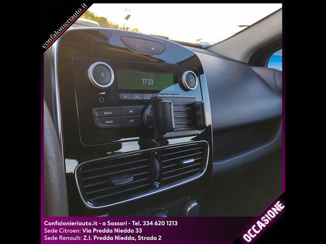 RENAULT Clio 00009325_VO38013165