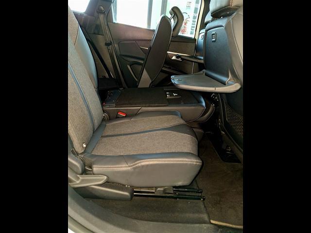 PEUGEOT 5008 00805676_VO38013074