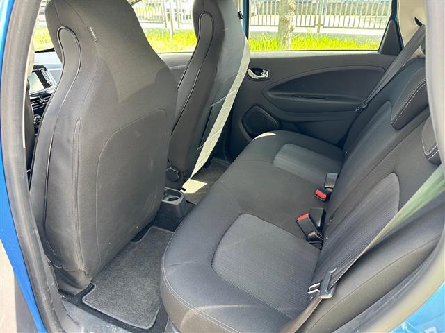 RENAULT ZOE 04822549_VO38013042