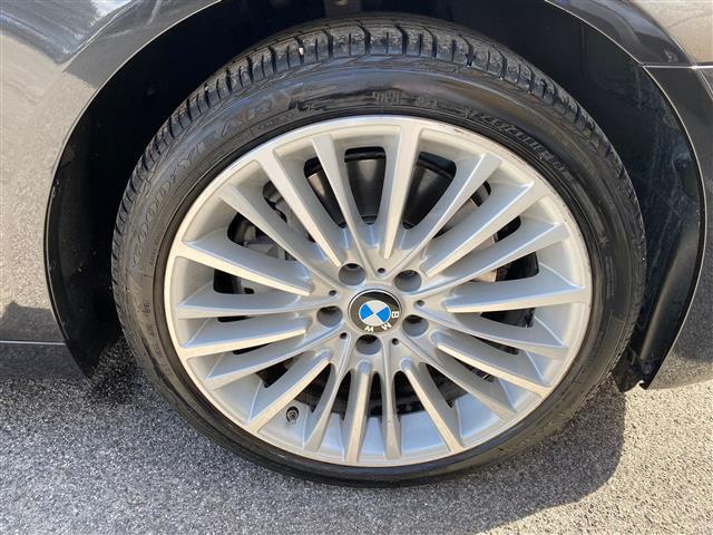 BMW Serie 5 F11 Touring 02641684_VO38043366