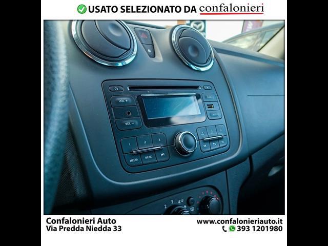 DACIA Sandero 00009565_VO38013165
