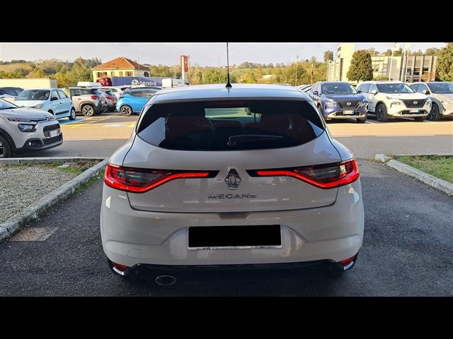 RENAULT Megane 02416991_VO38013041