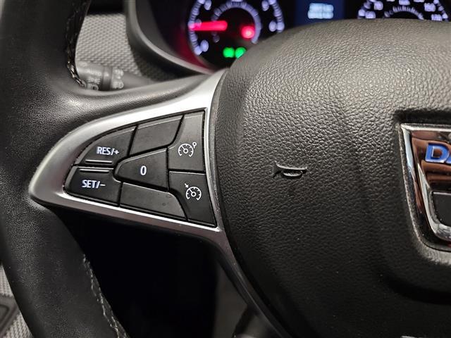 DACIA Sandero 02416024_VO38013170