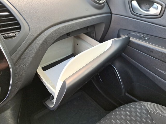 Inside Captur  BEIGE