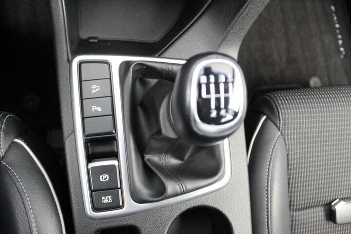 Inside Sportage Diesel  Penta Metal