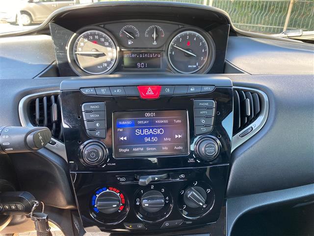 LANCIA Ypsilon 02640791_VO38043366