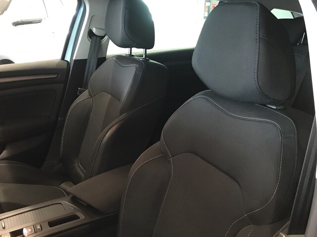 Inside Mégane Sport Tourer Híbrido Enchufable  Gris báltico