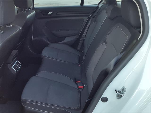 RENAULT Megane 00021245_VO38013018