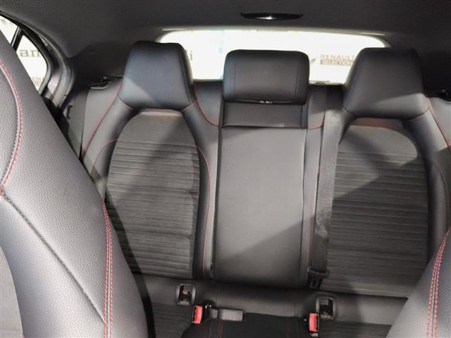 MERCEDES Classe A 00014679_VO38013022