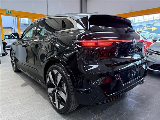 RENAULT Megane 00085664_VO38023184