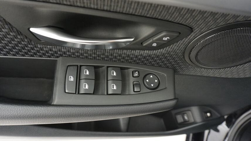 Inside Serie 2 F45 Active Tourer Híbrido Enchuf  Negro