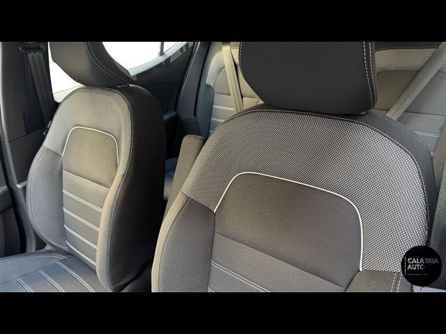 DACIA Sandero 00223388_VO38033579