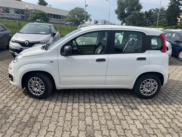 FIAT Panda 00393320_VO38023217