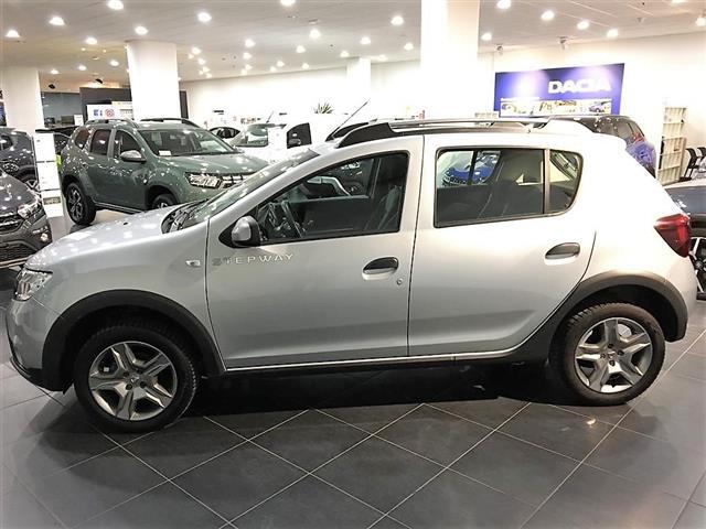 DACIA Sandero  Stepway 00023698_VO38013404