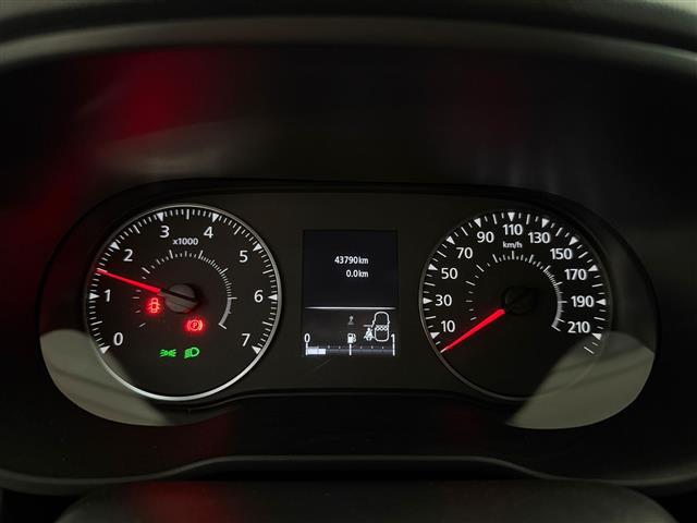 DACIA Duster 00015166_VO38023184