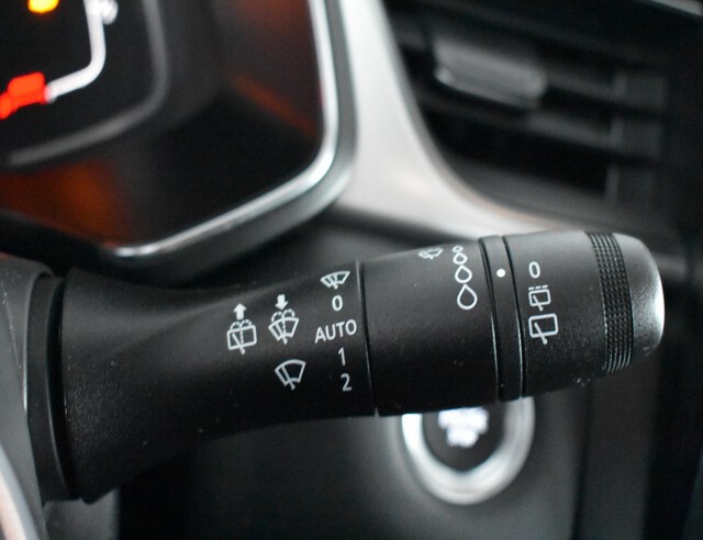 Inside Captur  GRIS