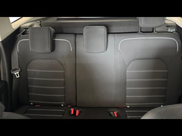 DACIA Duster 04997718_VO38013058