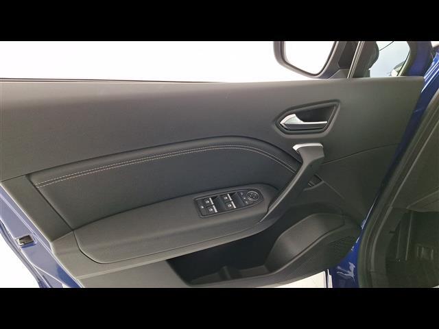 RENAULT Captur 00948034_VO38023732