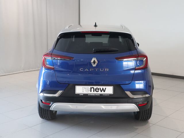 Outside Captur  AZUL