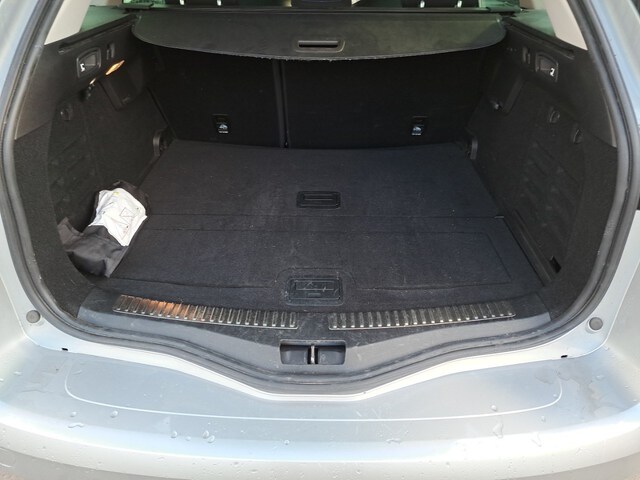 Inside Mégane Sport Tourer Diesel  GRIS