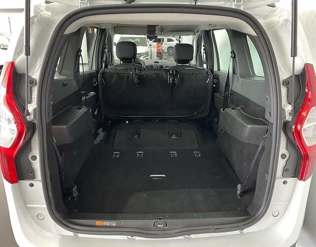 Inside Lodgy Diesel  BLANCO