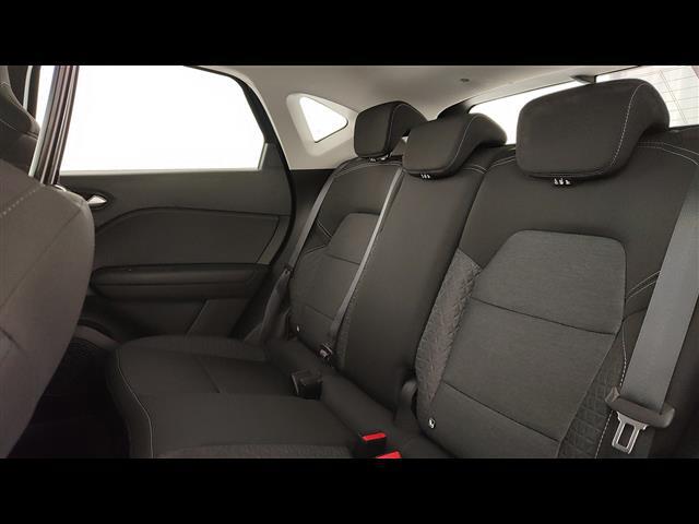 RENAULT Captur 00973840_VO38023732