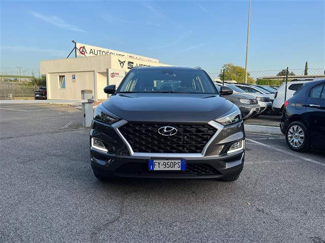 HYUNDAI Tucson II 2018 02640604_VO38043366