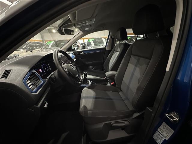 VOLKSWAGEN T Roc 2017 00011017_VO38023184