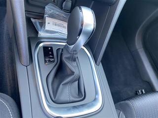 RENAULT Megane 02018644_VO38043366
