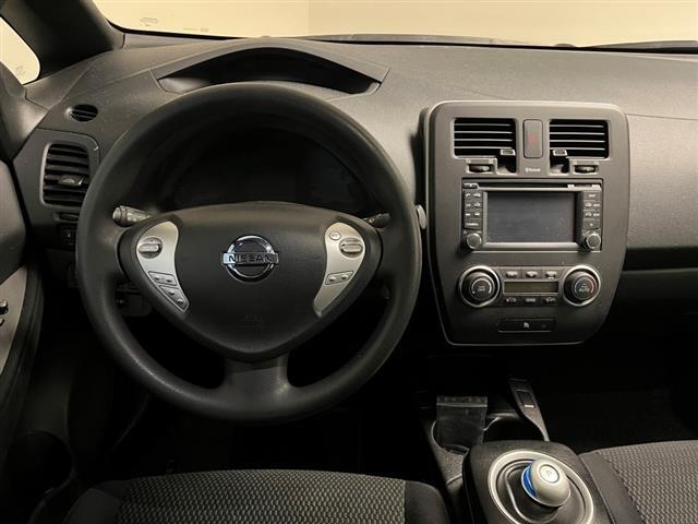 NISSAN Leaf 03222218_VO38043894