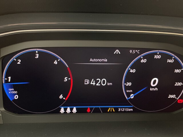 Inside T-Roc Diesel  Gris Indy metalizado