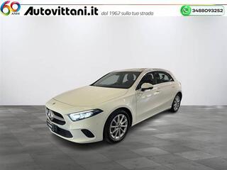 MERCEDES Classe A 00958651_VO38023207