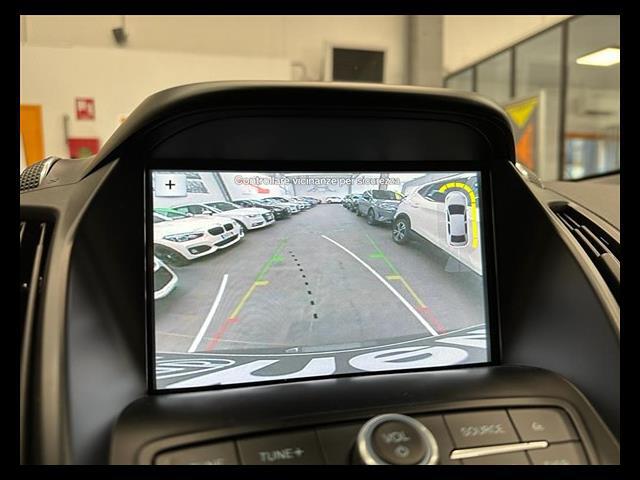 FORD Kuga 00012374_VO38023184