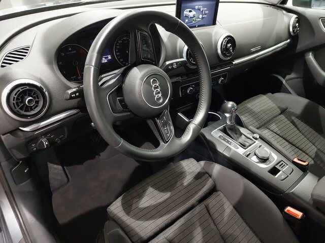 Inside A3 Sportback Diesel  Gris Monzón Metaliz
