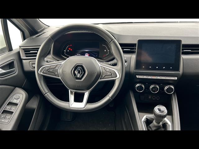 RENAULT Clio V 2019 00877710_VO38013074